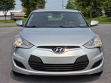 Used 2013 Hyundai Veloster image 3