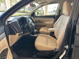 Used 2018 Mitsubishi Outlander SE image 5