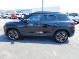 Used 2025 Chevrolet TrailBlazer RS w/ Convenience Package image 2
