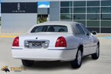 Used 2009 Lincoln Town Car Signature Limited image 5