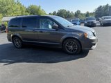 Used 2017 Dodge Grand Caravan SE w/ Power Convenience Group image 4