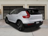 Certified 2022 Volvo XC40 T5 R-Design w/ Advanced Package image 2