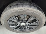 Used 2023 Chevrolet Suburban LT image 3