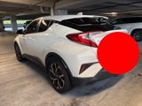 Used 2021 Toyota C-HR XLE image 3