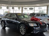 Used 2018 Chrysler 300 Limited image 2
