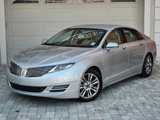 Used 2013 Lincoln MKZ image 3