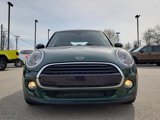 Used 2019 MINI Cooper 4-Door Hardtop image 2