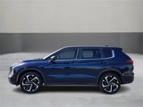 Used 2024 Mitsubishi Outlander FWD image 2