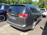 Used 2017 Chrysler Pacifica Touring-L image 4