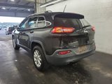 Used 2016 Jeep Cherokee Latitude image 3