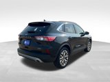 Used 2021 Ford Escape Titanium image 4