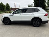 Used 2024 Volkswagen Tiguan SE image 6