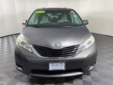 Used 2014 Toyota Sienna LE image 3