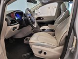 Used 2020 Chrysler Pacifica Limited image 5