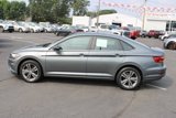 Used 2019 Volkswagen Jetta R-Line image 2