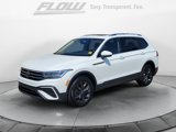 Certified 2022 Volkswagen Tiguan SE w/ Panoramic Sunroof Package image 3