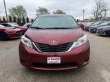 Used 2012 Toyota Sienna LE image 2