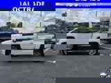Used 2015 GMC Canyon SLT w/ Driver Alert Package image 2