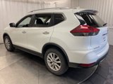 Used 2018 Nissan Rogue SV image 4