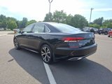 Used 2020 Volkswagen Passat 2.0T SEL image 4