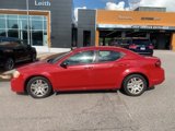 Used 2014 Dodge Avenger SE image 2