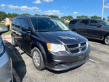 Used 2019 Dodge Grand Caravan SE image 2