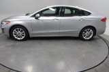 Used 2020 Ford Fusion SE image 4