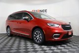 New 2025 Chrysler Pacifica Pinnacle image 2