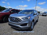 Used 2021 Ford Edge Titanium image 2