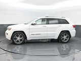 Used 2019 Jeep Grand Cherokee Overland image 4