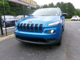 Used 2017 Jeep Cherokee Sport image 3