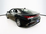 New 2025 Hyundai Elantra SE image 4