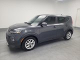 Used 2020 Kia Soul S image 2