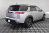 Used 2024 Nissan Pathfinder S image 4