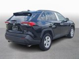 Used 2020 Toyota RAV4 XLE image 4