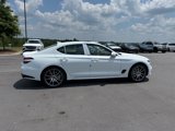 New 2026 Genesis G70 2.5T image 2