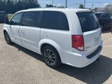 Used 2016 Dodge Grand Caravan SXT image 5