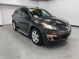 Used 2017 Chevrolet Traverse LT w/ Style and Technology Package image 2