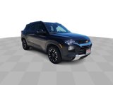 Used 2023 Chevrolet TrailBlazer LT image 2