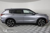 Used 2024 Mitsubishi Outlander SE image 5