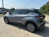 Used 2023 Nissan Kicks SV image 3