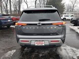 New 2025 Nissan Pathfinder SL image 5