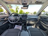 Used 2022 Chevrolet TrailBlazer LT w/ Convenience Package image 2