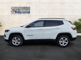 Used 2024 Jeep Compass Latitude image 2