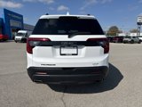 Used 2023 GMC Acadia SLE w/ Driver Convenience Package image 4