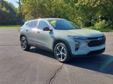 Used 2024 Chevrolet Trax RS image 2