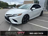 Used 2018 Toyota Camry XSE image 3