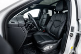 Used 2025 Porsche Macan image 5