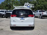 Used 2022 Chrysler Voyager LX image 6