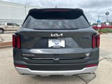 Used 2024 Kia Sorento LX image 5